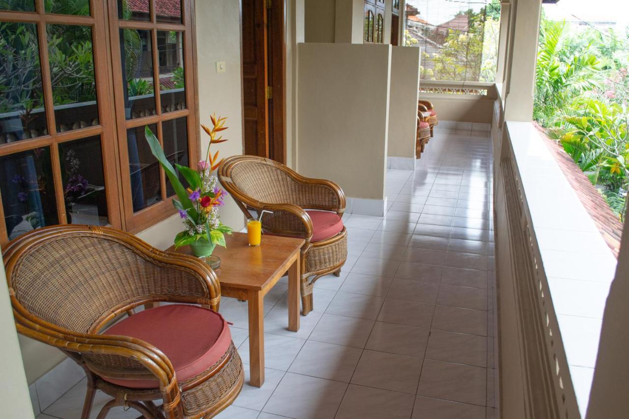 Flamboyan Hotel Kuta Lombok Εξωτερικό φωτογραφία
