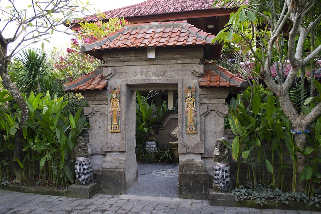 Flamboyan Hotel Kuta Lombok Εξωτερικό φωτογραφία