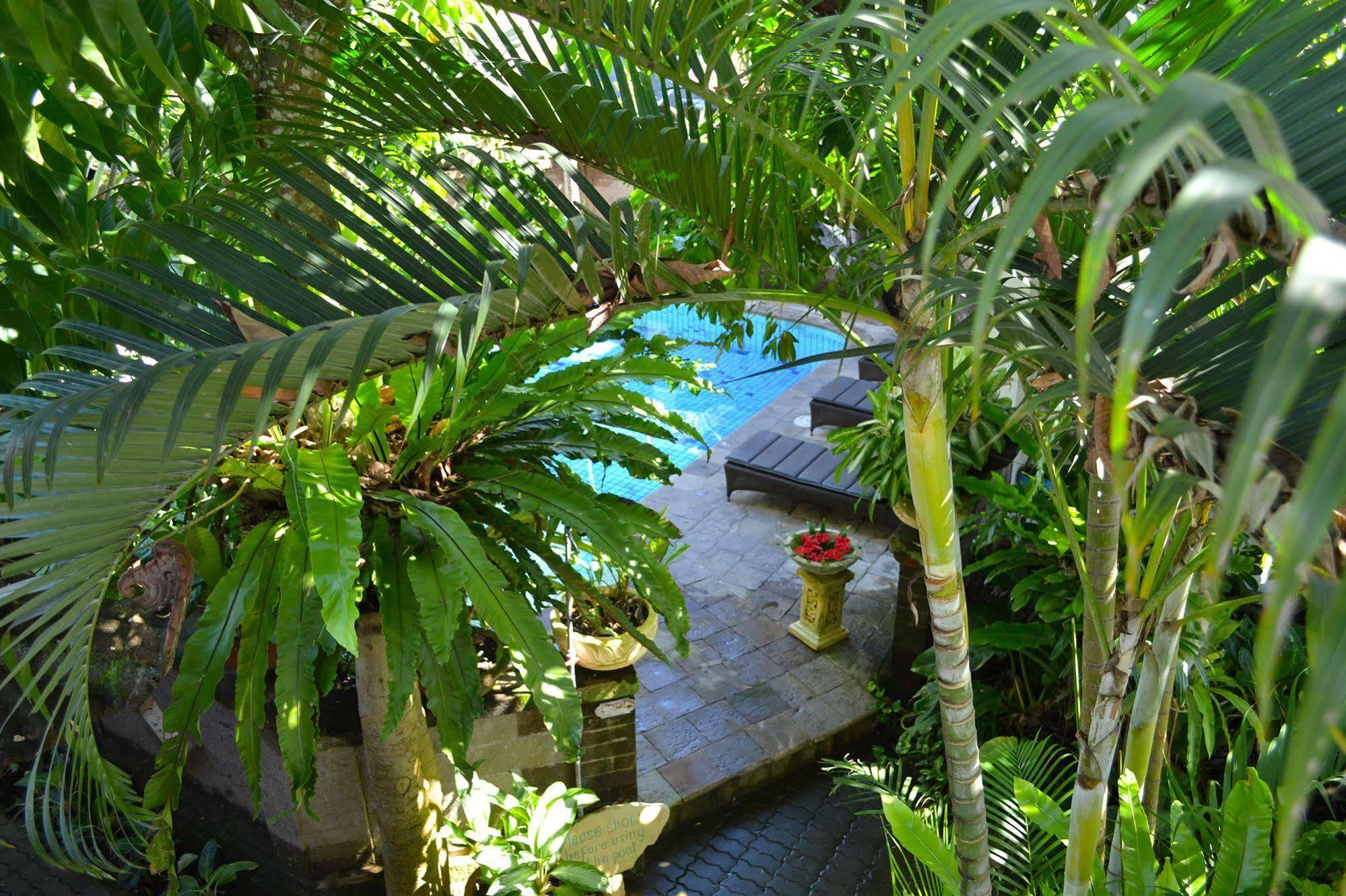 Flamboyan Hotel Kuta Lombok Εξωτερικό φωτογραφία