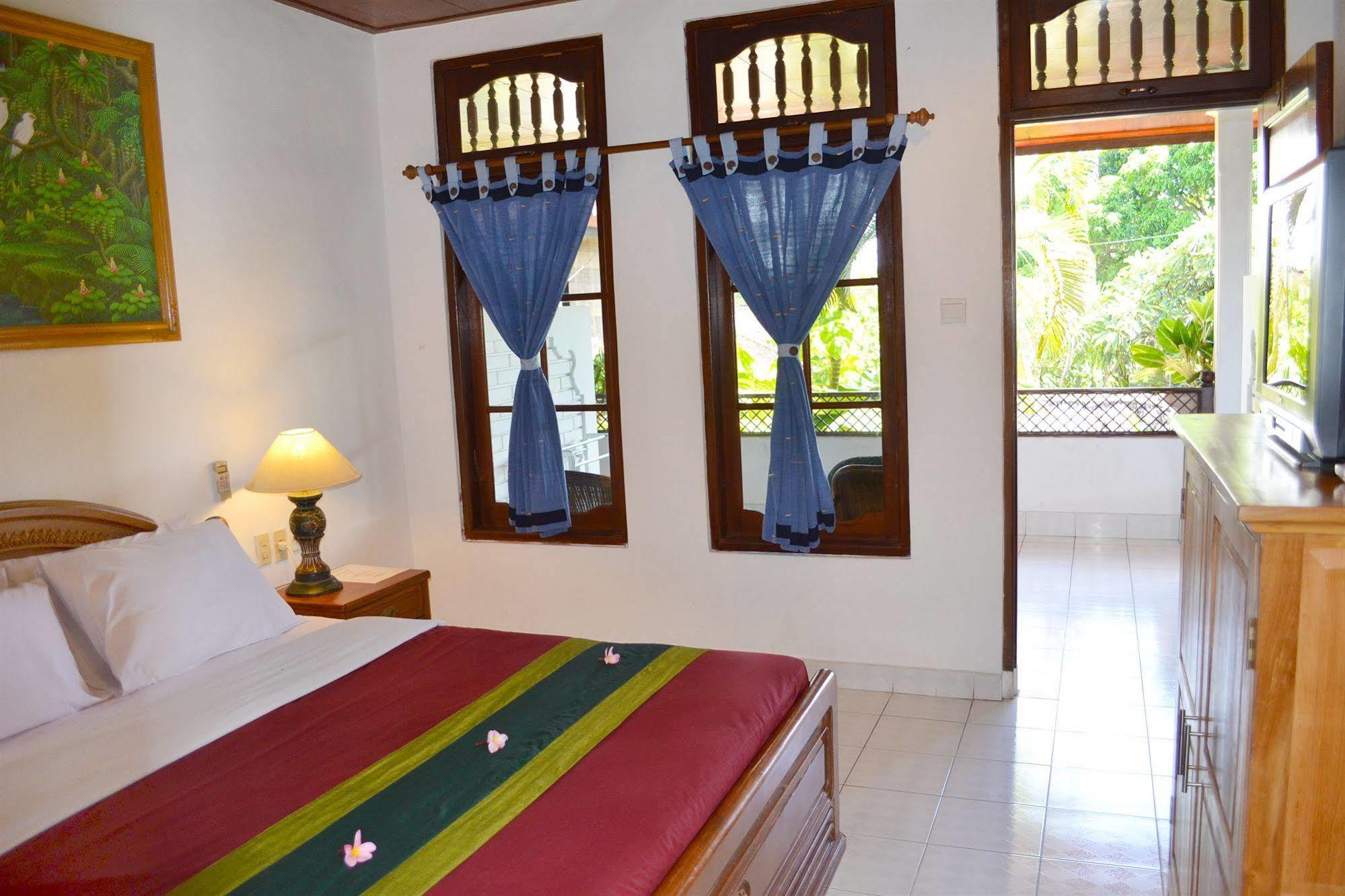 Flamboyan Hotel Kuta Lombok Εξωτερικό φωτογραφία